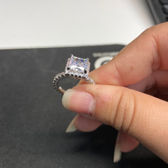 🔥 Romantic Glitter Large Diamond Zircon Thin CZ Rings for Women, PD472 - Picture 8 of 12